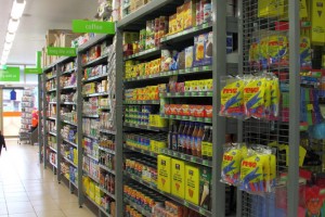FoodWorks Supermarket Outrigger Shelving Fixtures 7