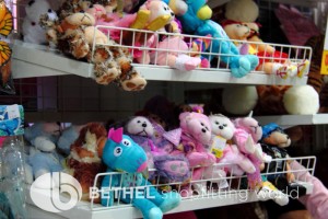 Toy Store Shelving Shopfitting Racking Fixtures 19