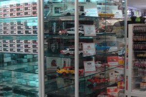 Hobby Store Shelving Glass Showcases Counters d