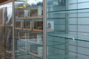 Hobby Store Shelving Glass Showcases Counters e