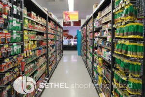 Spar Supermarket Outrigger Shelving Shopfitting 12