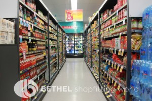 Spar Supermarket Outrigger Shelving Shopfitting 26
