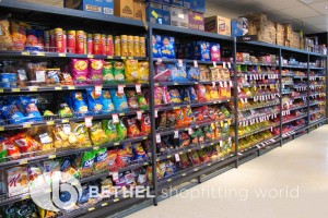 IGA Supermarket Outrigger Shelving Hammertone5